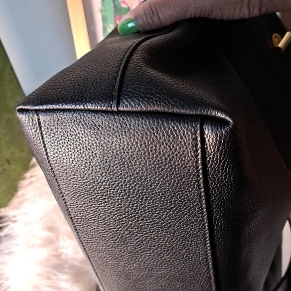 Tory Burch Britten Satchel EUC - Picture 9 of 13